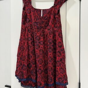 BNWT Free People Tabitha Mini Dress!🌸